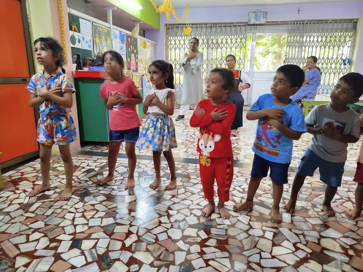 Children in Junior KG program